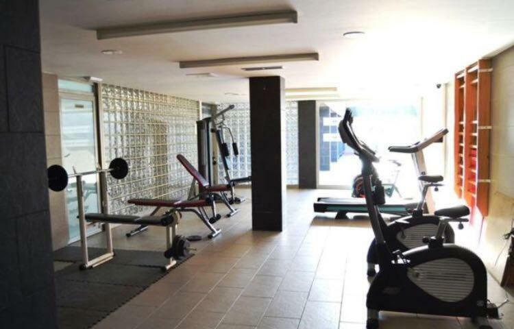 Apartamento Lujo, Primera Linea Playa, Garaje, Wifi, Piscina Climatizada روكيتاس ذي مار المظهر الخارجي الصورة