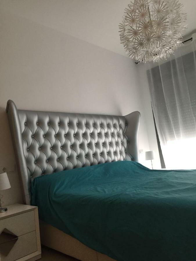 Apartamento Lujo, Primera Linea Playa, Garaje, Wifi, Piscina Climatizada روكيتاس ذي مار المظهر الخارجي الصورة