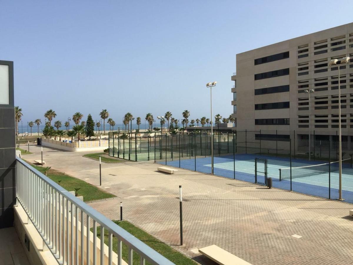 Apartamento Lujo, Primera Linea Playa, Garaje, Wifi, Piscina Climatizada روكيتاس ذي مار المظهر الخارجي الصورة