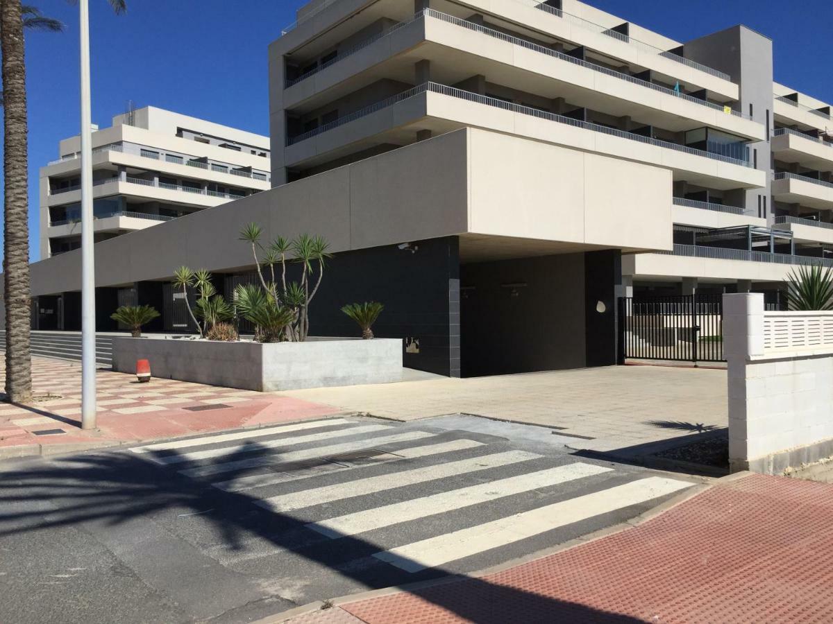 Apartamento Lujo, Primera Linea Playa, Garaje, Wifi, Piscina Climatizada روكيتاس ذي مار المظهر الخارجي الصورة